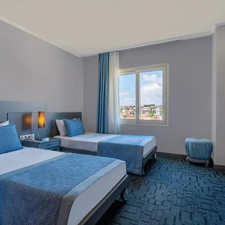 Sisushotel 4* Cesme