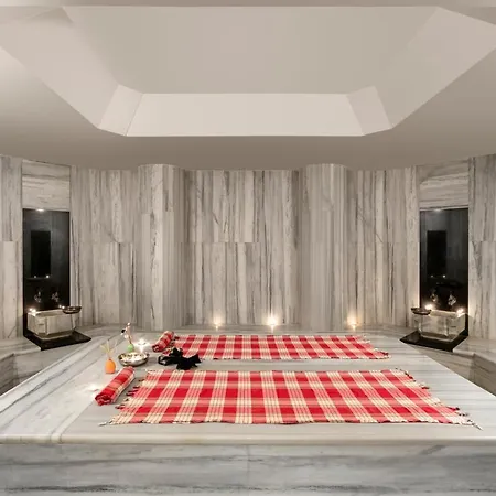 Sisushotel 4* Çeşme